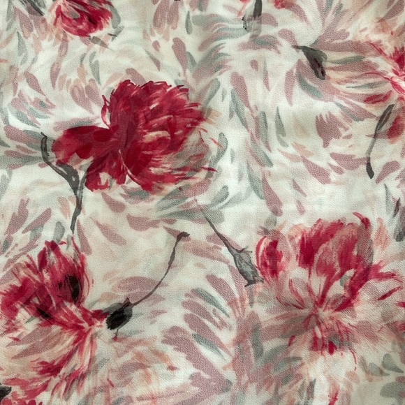 White House Black Market. Size L. Tank top. Reversible. Great condition! - Picture 10 of 12